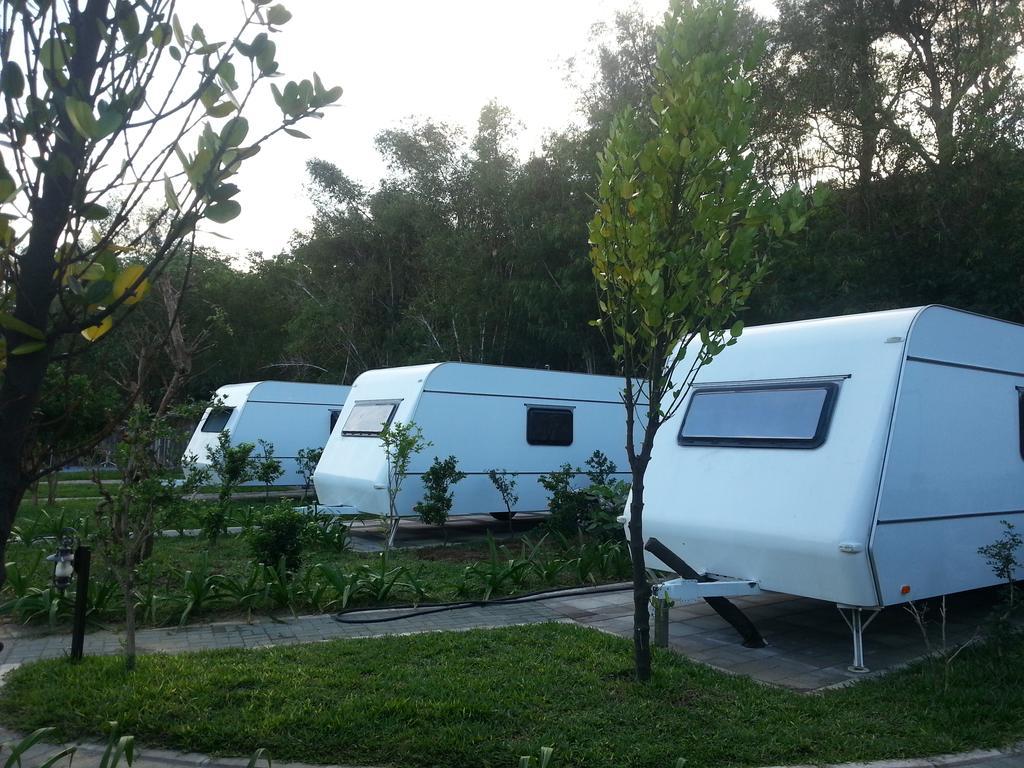 Kenting Houbihu Camping Car B&B Longshui Екстер'єр фото
