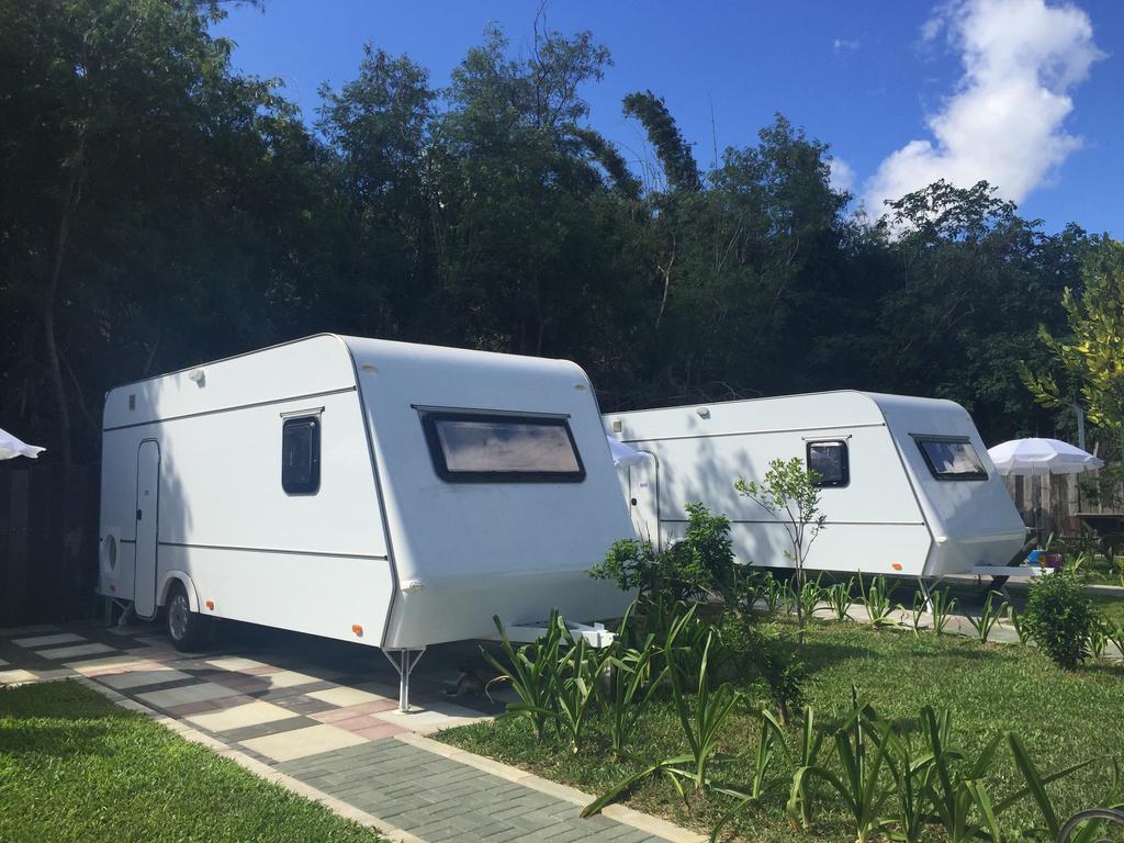 Kenting Houbihu Camping Car B&B Longshui Екстер'єр фото