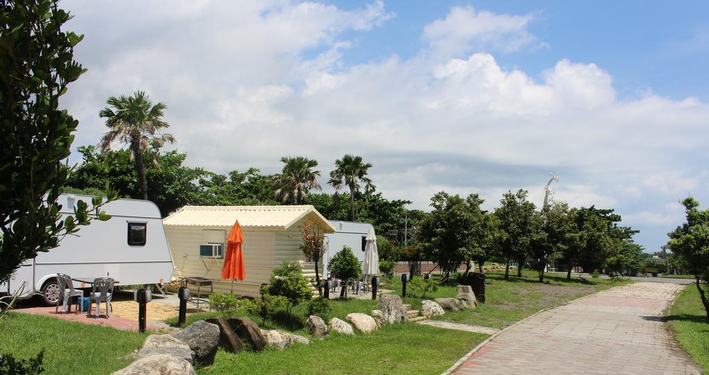 Kenting Houbihu Camping Car B&B Longshui Екстер'єр фото