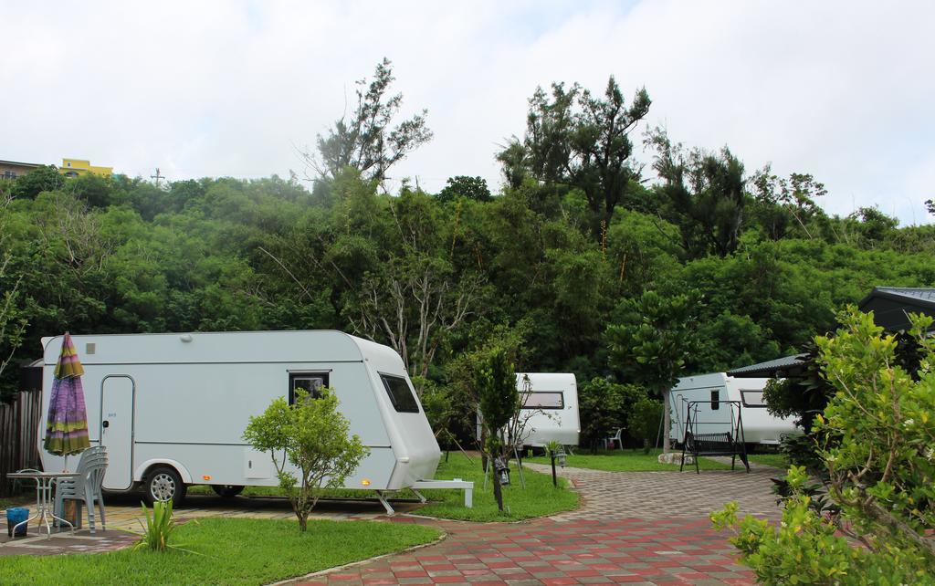 Kenting Houbihu Camping Car B&B Longshui Екстер'єр фото
