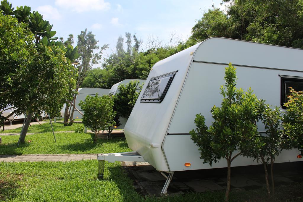 Kenting Houbihu Camping Car B&B Longshui Екстер'єр фото