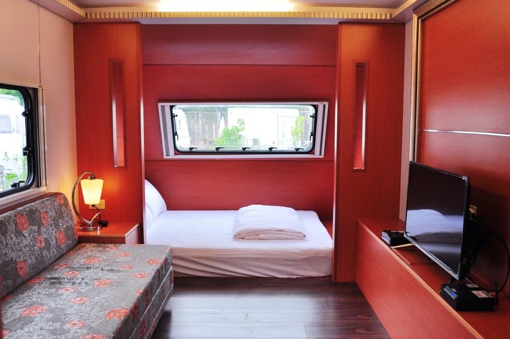 Kenting Houbihu Camping Car B&B Longshui Екстер'єр фото